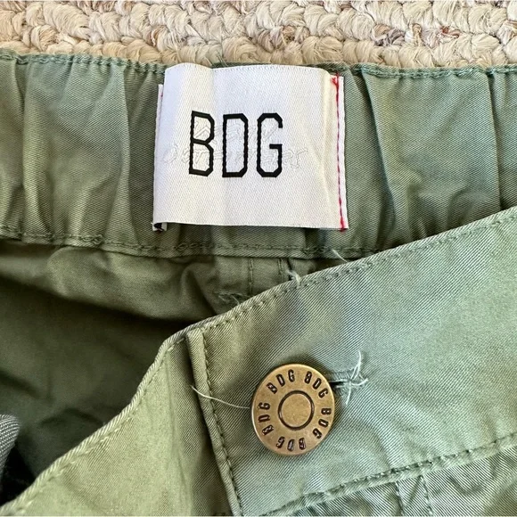 BDG Rae Essential Carpenter Pant Green Size 4/UK 8 - Picture 6 of 8